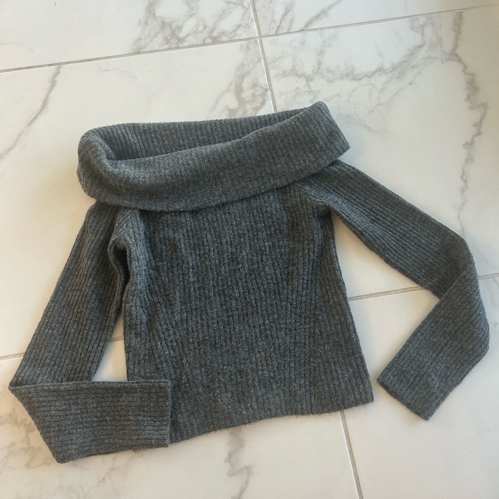 H&M Charcoal Gray Off-the-Shoulder Ribbed Sweater